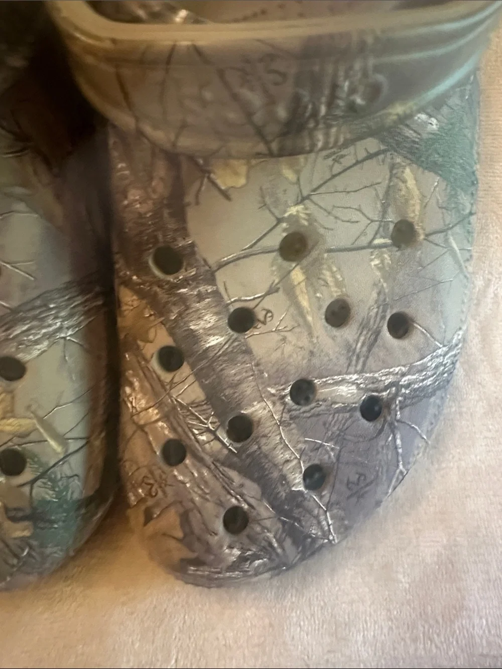 CROCS Men’s Camo Slip-On Clogs in Green and Brown